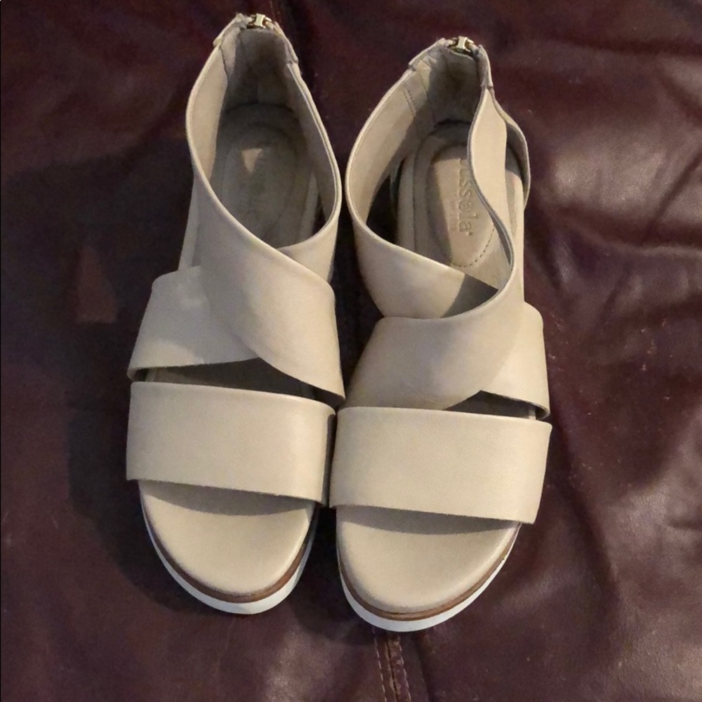 Bussola flatform sandals